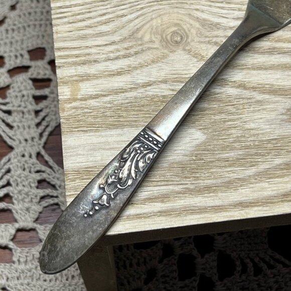 Silver Butter Knife - Picture 3 of 7